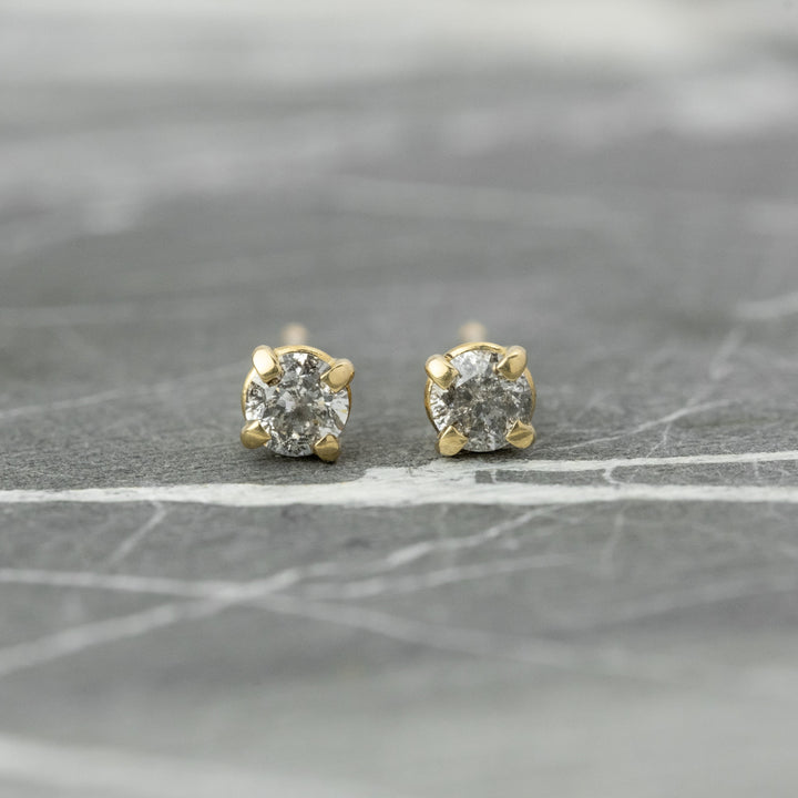 Natural Salt And Pepper 1.30 CT Round Diamond Stud Earring